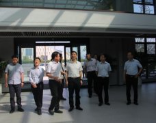 <b>山西省民營經(jīng)濟發(fā)展局樊偉強局長、運城經(jīng)濟技術開發(fā)區(qū)副主任魯若鵬一行蒞臨</b>